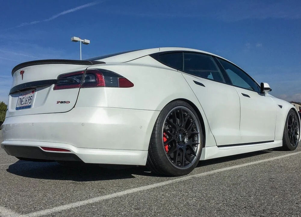Side Skirt Set for Tesla Model S | EV Aftermarket Services | North Pointe Auto Group